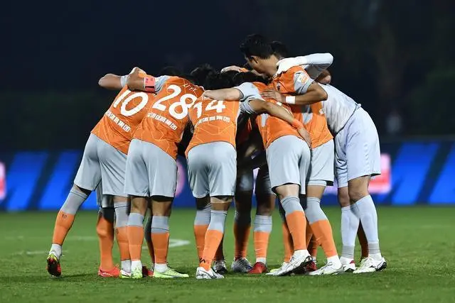 金年会在线体育-关于足总杯倒计时，浙江队赛前状态回暖，细节引发关注，目标明确，身体对抗强度拉满的信息