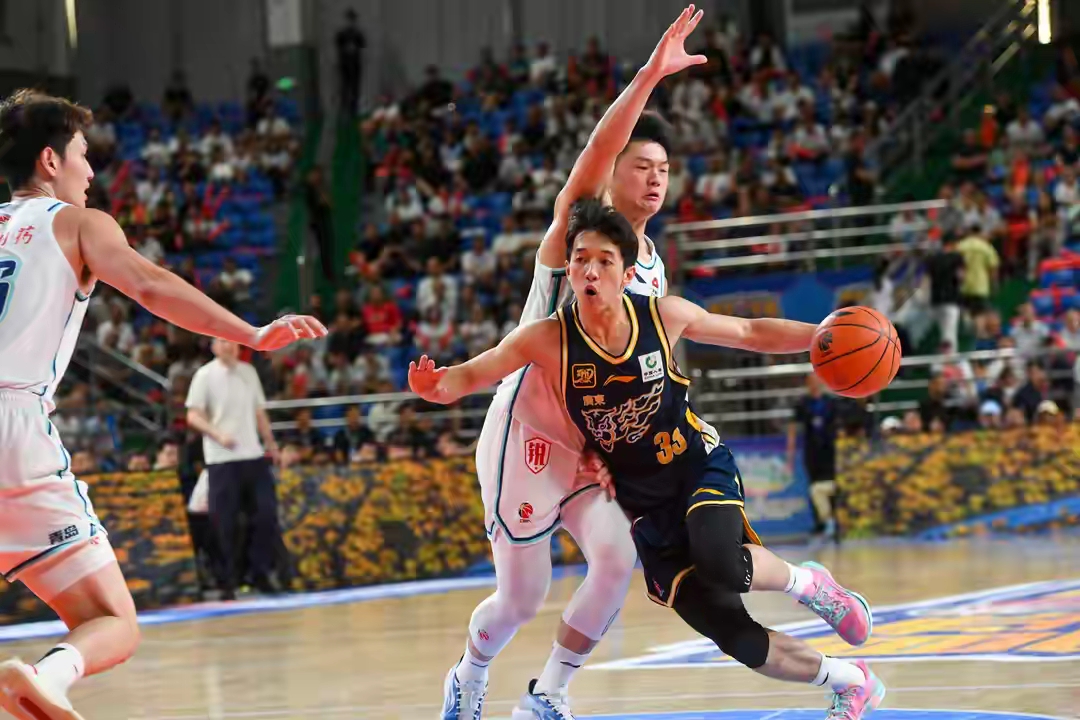 金年会亚洲首选-清晨CBA常规赛传出新动向，布鲁克林篮网临场应变，管理层表态——气氛紧张，高层口径保持一致的简单介绍